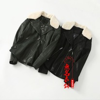 ������ GUESS, S,M,L,XL, ����� ������, �����-�������