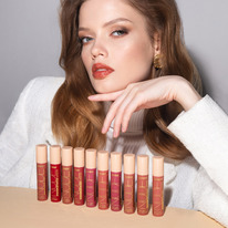 ����� ��� ��� ������� NUDE HARMONY Outfit Lip