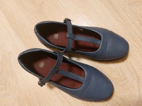    .32,5(21,5) . Clarks