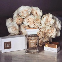 Tom Ford White Suede ������ 25% �� 31.05