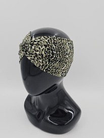 ESENIA ������� �� ������ �������