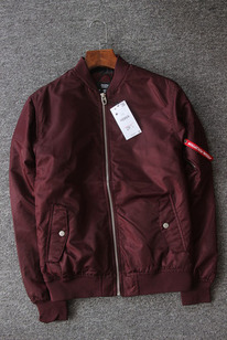 ������ Bershka