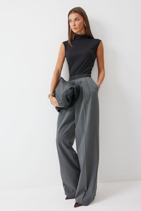 ����� LYUSHe 4200 �����