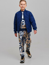 13.01 PlayToday ������ ����������� � �������������� ��������� ��� ��������� 1251