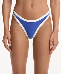 oysho Bikinihose mit mittlerer Abdeckung, kontrastierenden Paspeln und U-Ausschn