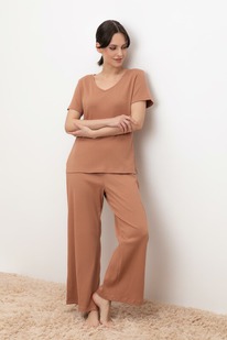 09.04  Very Neat ������ ��� � 20115/�������� ����