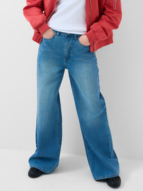 27.03  PlayToday ����� ����������� ��������� ��� ������ 12666157