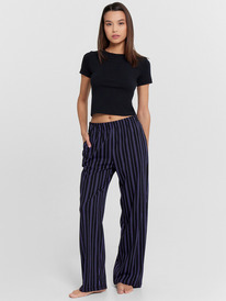 25.03  Mark Formelle �������� ������� (��������, �����) 592588592588 ������ +���