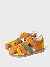 12.04  PlayToday �������� ��� ��������� 12612730