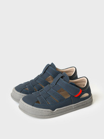 12.04  PlayToday �������� ��� ��������� 12613702