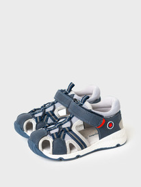 12.04  PlayToday �������� ��� ��������� 12613704