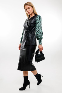 ������ AmberA 2038 ������