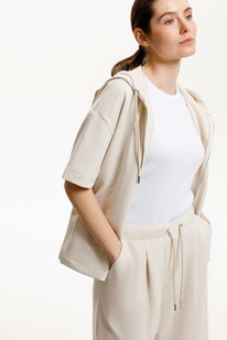 06.04  Very Neat ����� ��� ��� 3287/������� ���