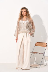 ������ Amuart 1117