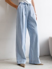 ������� ������ � ������ �� ������� � � �������� �� ������������ ������