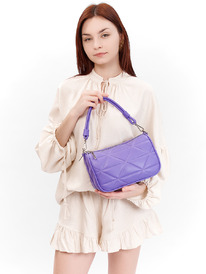22.06 LACCOMA ����� �����-�826-���������� ��� ���� ������
